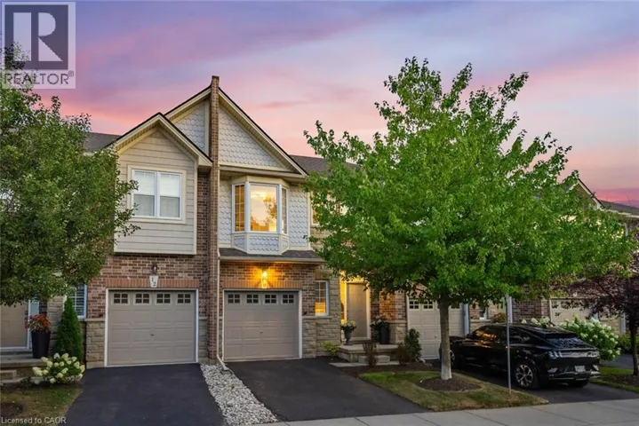 10 LIDDYCOAT Lane Unit# 4, Hamilton, Ontario L9G0A7