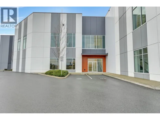 106 7672 PROGRESS WAY, Delta, British Columbia V4G1A4