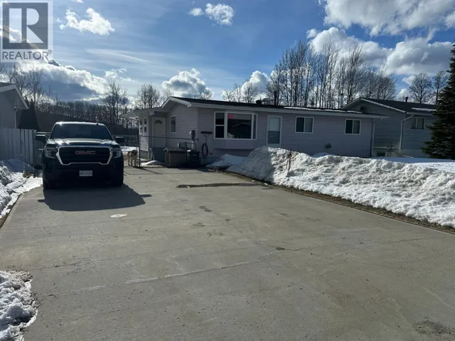 4917 45 Street NE, Chetwynd, British Columbia V0C1J0