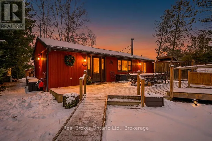 111 WILSON DRIVE, Georgian Bluffs, Ontario N0H2T0