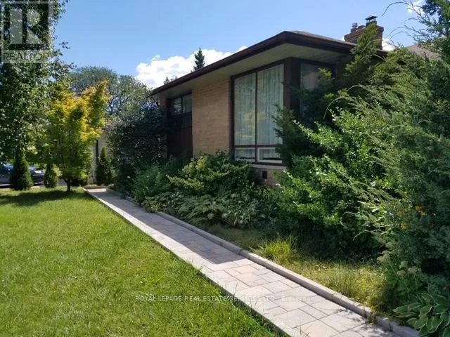 BASEMENT - 2100 LORELEI ROAD, Mississauga (Cooksville), Ontario L5A1C3