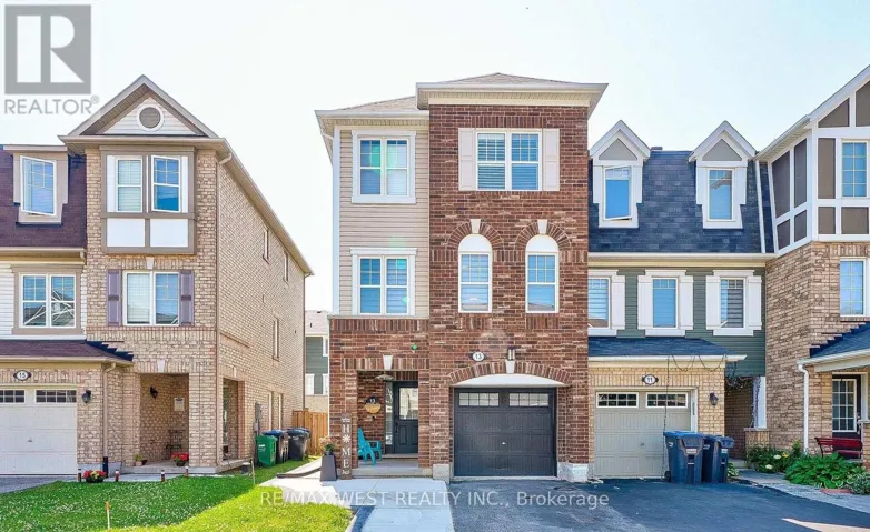13 MIDHOPE WAY, Brampton (Fletcher's West), Ontario L6Y4Y8