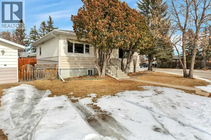 4102 46 Street, Red Deer, Alberta T4N1M4