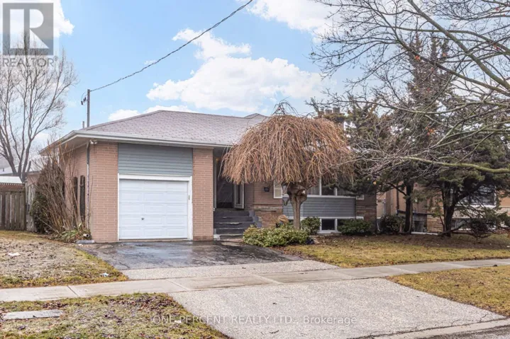 8 WONDERLAND DRIVE, Toronto (Morningside), Ontario M1G2Y1