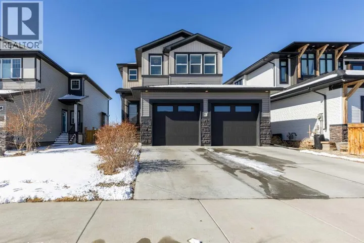 1492 Coalbanks Boulevard W, Lethbridge, Alberta T1J5L5