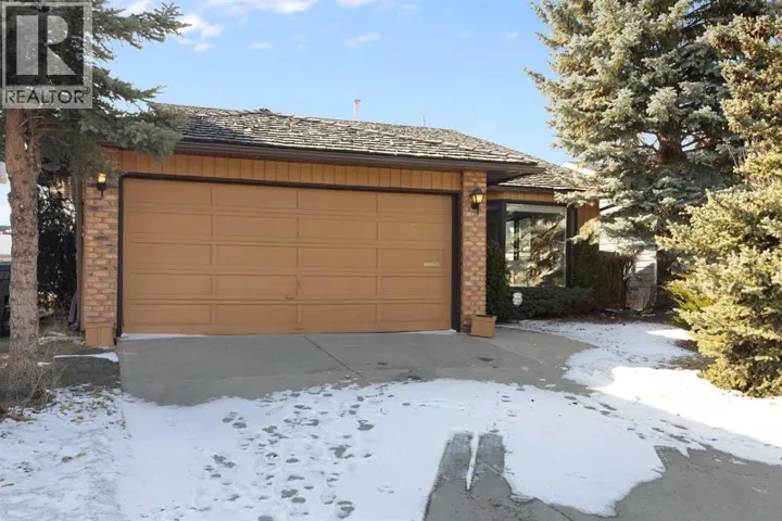 12 Castlefall Road NE, Calgary, Alberta T3J1M9