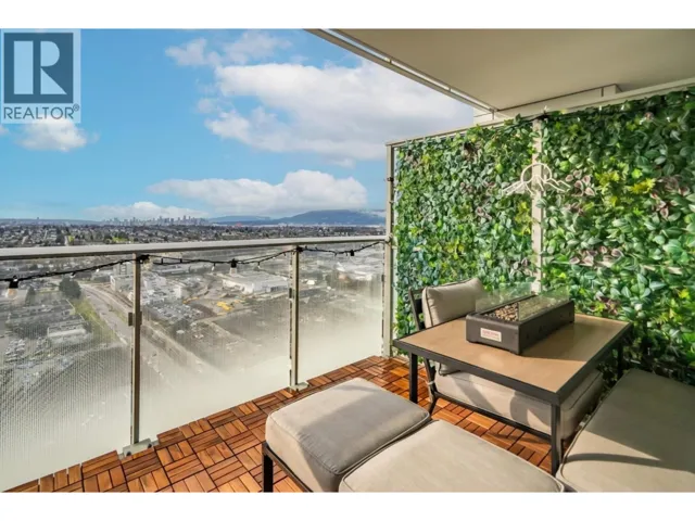 3508 2186 GILMORE AVENUE, Burnaby, British Columbia V5C0N7