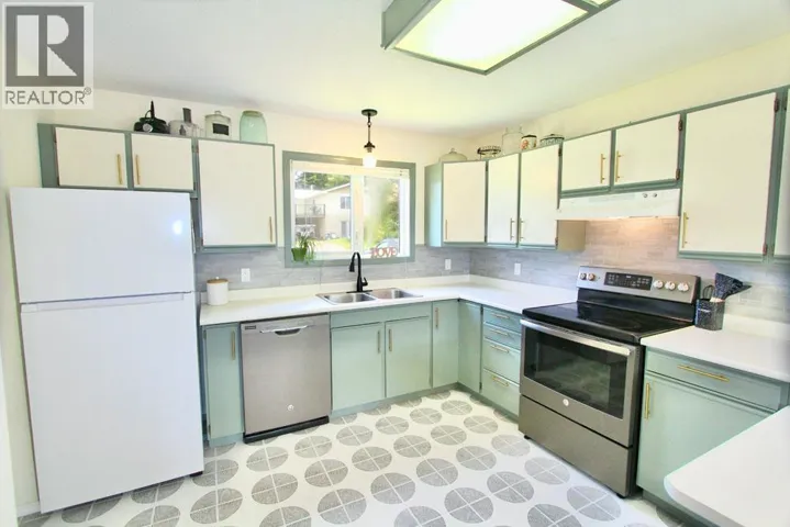 40 YAKOUN STREET, Port Clements, British Columbia V0T1R0