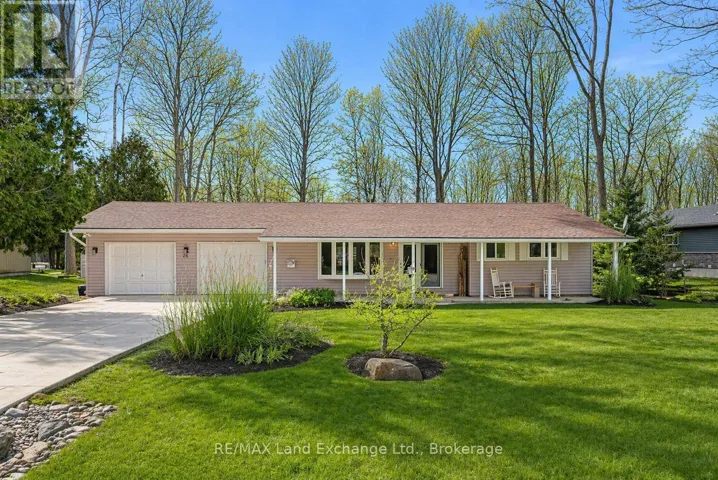 26 MAPLEPORT CRESCENT, South Bruce Peninsula, Ontario N0H2G0