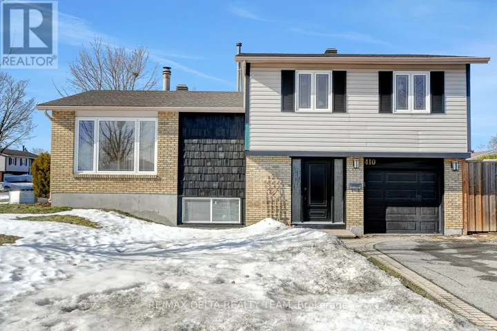410 PHOENIX CRESCENT, Ottawa, Ontario K1E2E9