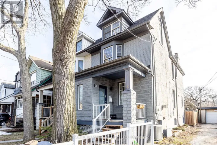 31 KILDONAN ROAD, Toronto (East End-Danforth), Ontario M4E2N5
