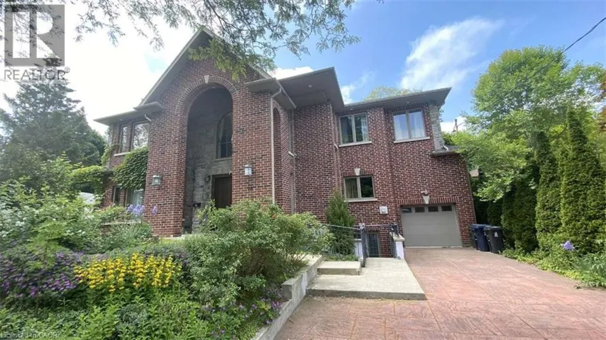 98 BURBANK Drive, Toronto, Ontario M2K1N4