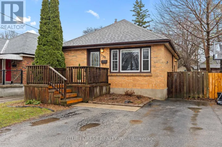 325 EMERY STREET E, London South (South G), Ontario N6C2E4