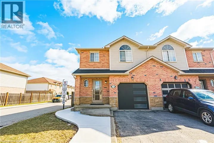 41 PINEWOODS Drive, Stoney Creek, Ontario L8J3V2