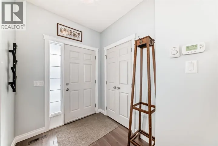 10 Reunion Grove NW, Airdrie, Alberta T4B0Z7