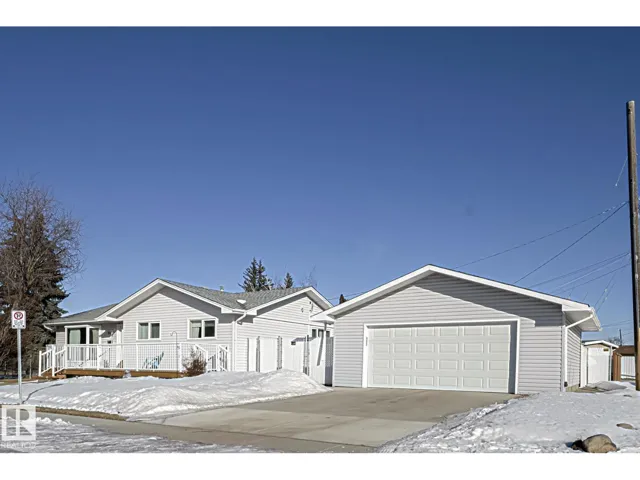 11148 41 AV NW, Edmonton, Alberta T6J0T4