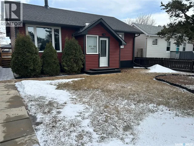 891 CARTIER AVENUE, Moose Jaw, Saskatchewan S6H1L9