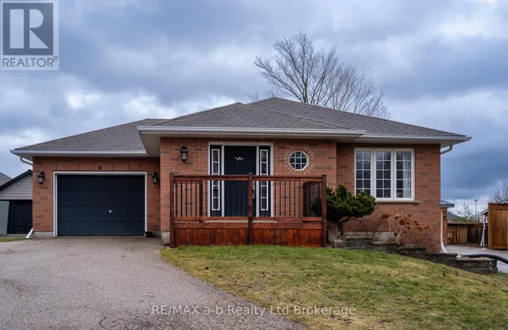 4 GEORGE STREET, Norwich (Norwich Town), Ontario N0J1P0