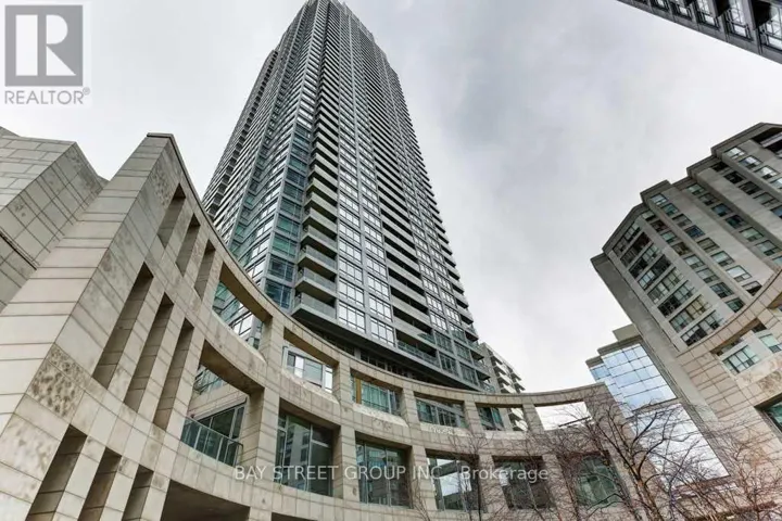 2012 - 2191 YONGE STREET, Toronto (Mount Pleasant West), Ontario M4S3H8