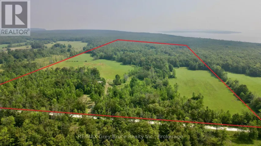61 CRAWFORD DRIVE, South Bruce Peninsula, Ontario N0H2T0