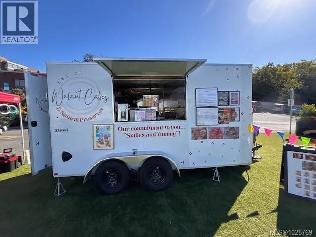 . cls Ave, Saanich, British Columbia V8Z0E1