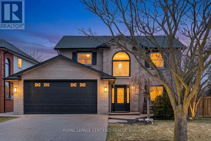 2197 OAKRIDGE CRESCENT, Burlington (Headon), Ontario L7M4C8
