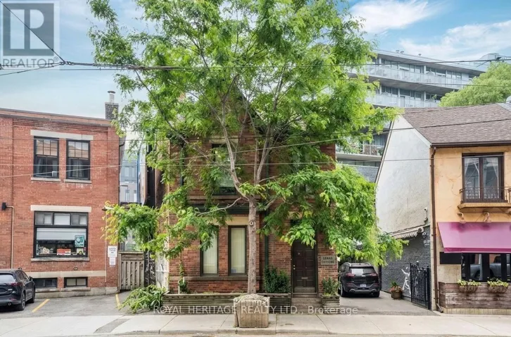 102-110 - 533 QUEEN STREET E, Toronto (Moss Park), Ontario M5A1V1