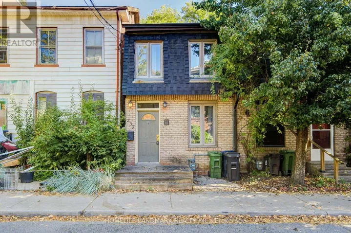 237 ONTARIO STREET, Toronto (Moss Park), Ontario M5A2V6