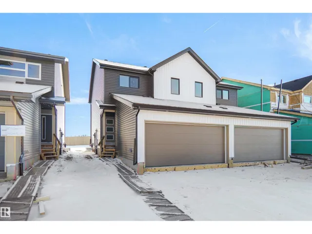 8895 CARSON WY SW, Edmonton, Alberta T6W5H8