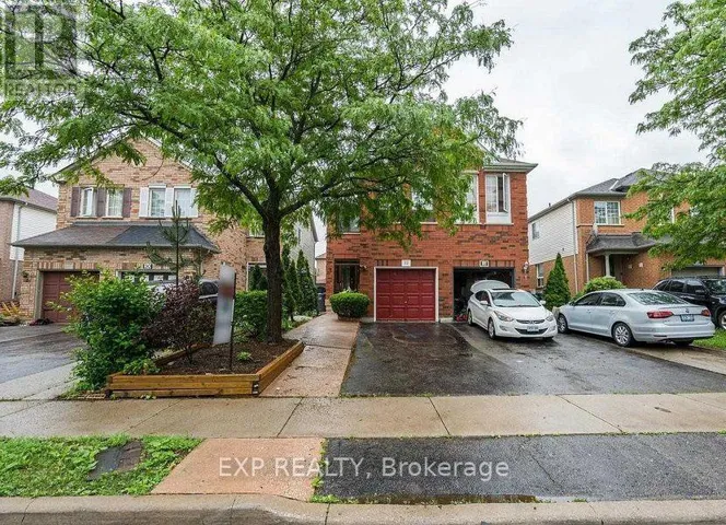 32 CORDGRASS CRESCENT, Brampton (Sandringham-Wellington), Ontario L6R2A3