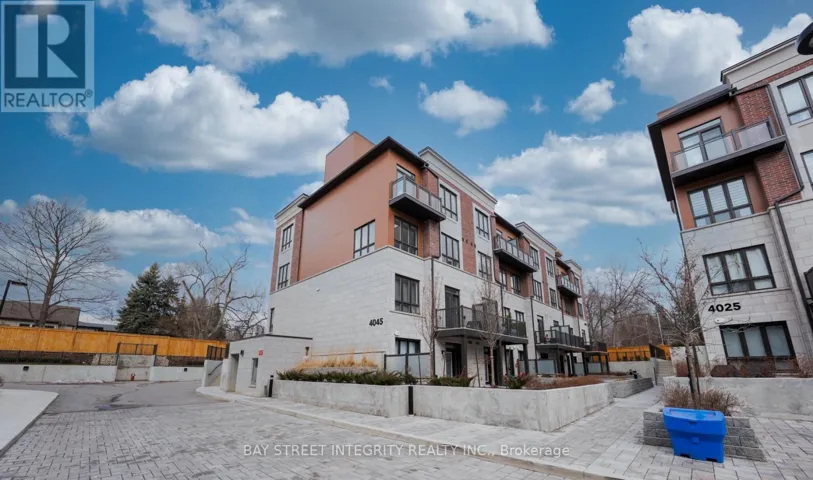 7 - 4045 HICKORY DRIVE, Mississauga (Rathwood), Ontario L4W0G6