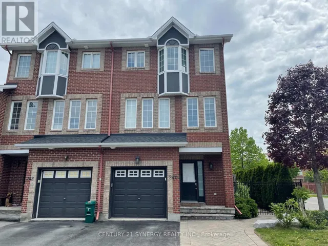 240 FREEDOM PRIVATE, Ottawa, Ontario K1G6W3