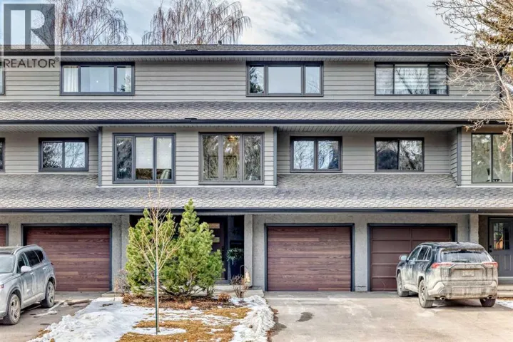 42 Point Drive NW, Calgary, Alberta T3B5B3