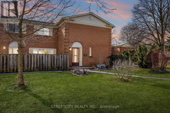 282 HOMESTEAD CRESCENT, London North (North F), Ontario N6G2E5