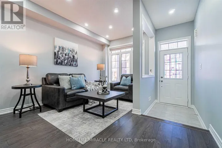 17 TRURO CIRCLE, Brampton (Northwest Brampton), Ontario L7A4E4