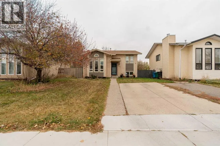 224 Mt Crandell Crescent W, Lethbridge, Alberta T1K6M8