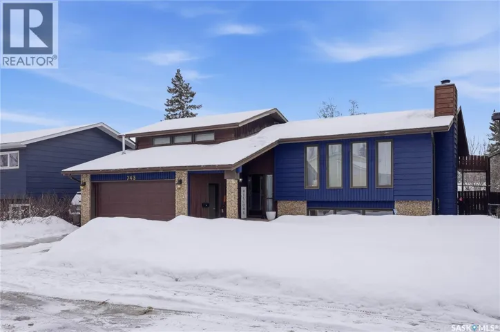 743 Coppermine CRESCENT, Saskatoon, Saskatchewan S7K4K8