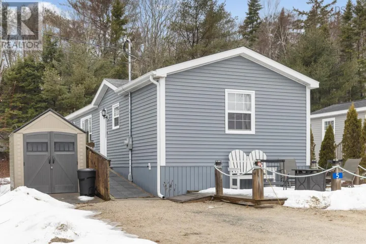 5 Sea Glass Drive, Simms Settlement, Nova Scotia B0J1T0