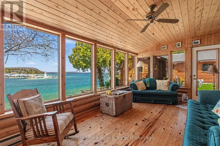36 WILLIAM STREET, Northern Bruce Peninsula, Ontario N0H1W0