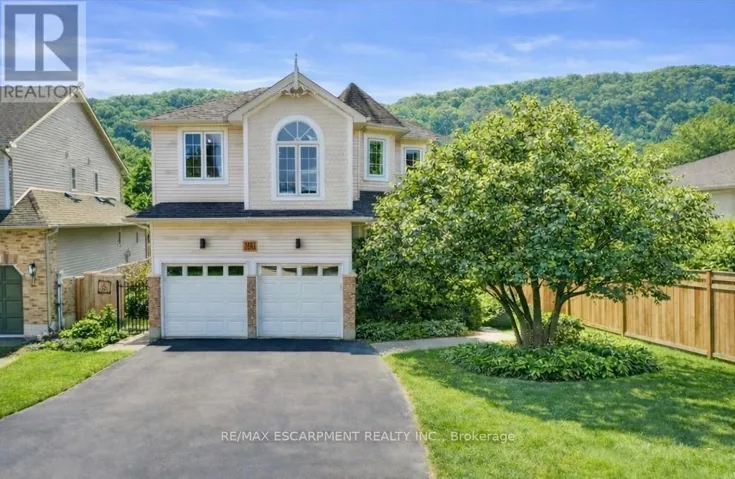 41 GRIFFITH DRIVE, Grimsby (Grimsby East), Ontario L3M5L2
