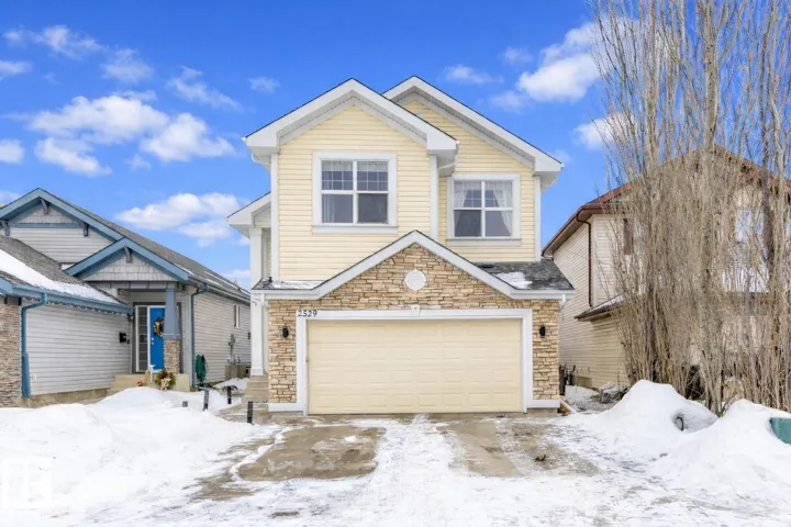 2529 HANNA CR NW, Edmonton, Alberta T6R3P7