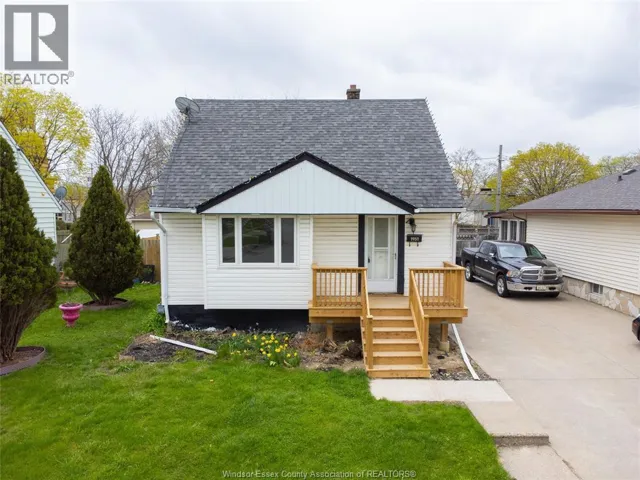 1951 LARKIN, Windsor, Ontario N8W4G9