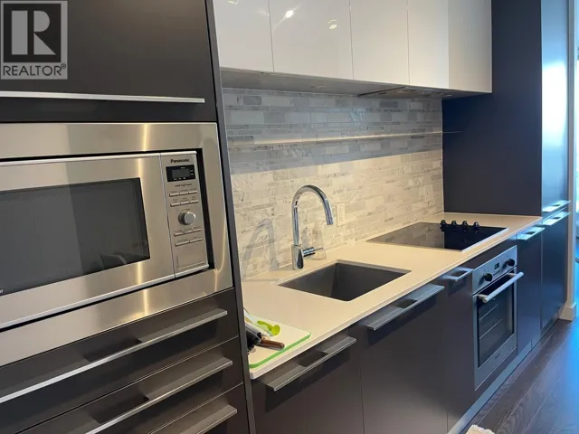 8131 NUNAVUT LANE, Vancouver, British Columbia V5X0E2