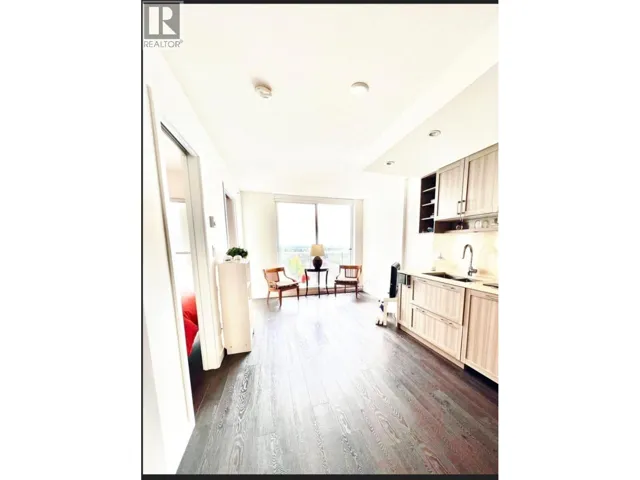 5470 ORMIDALE, Vancouver, British Columbia V6R0G6