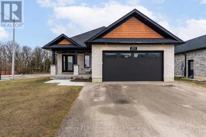 200 ECCLES AVENUE, West Grey, Ontario N0G1R0