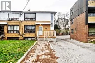 3 - 100 RAJAH STREET, Toronto (Englemount-Lawrence), Ontario M6A2J3