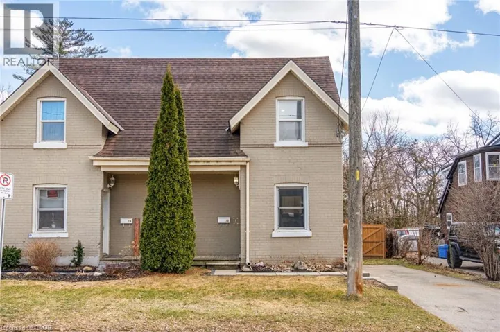 3 LLOYD Street Unit# B, Brantford, Ontario N3S3E3