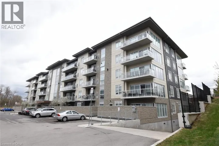 16 MARKLE Crescent Unit# 111, Ancaster, Ontario L9G0H4
