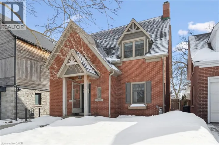 63 CLAREMONT Avenue, Kitchener, Ontario N2M2P5