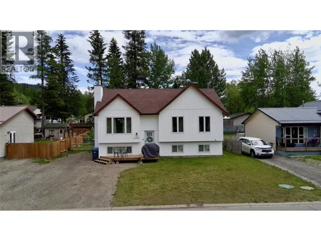 248 MURRAY Drive, Tumbler Ridge, British Columbia V0C2W0